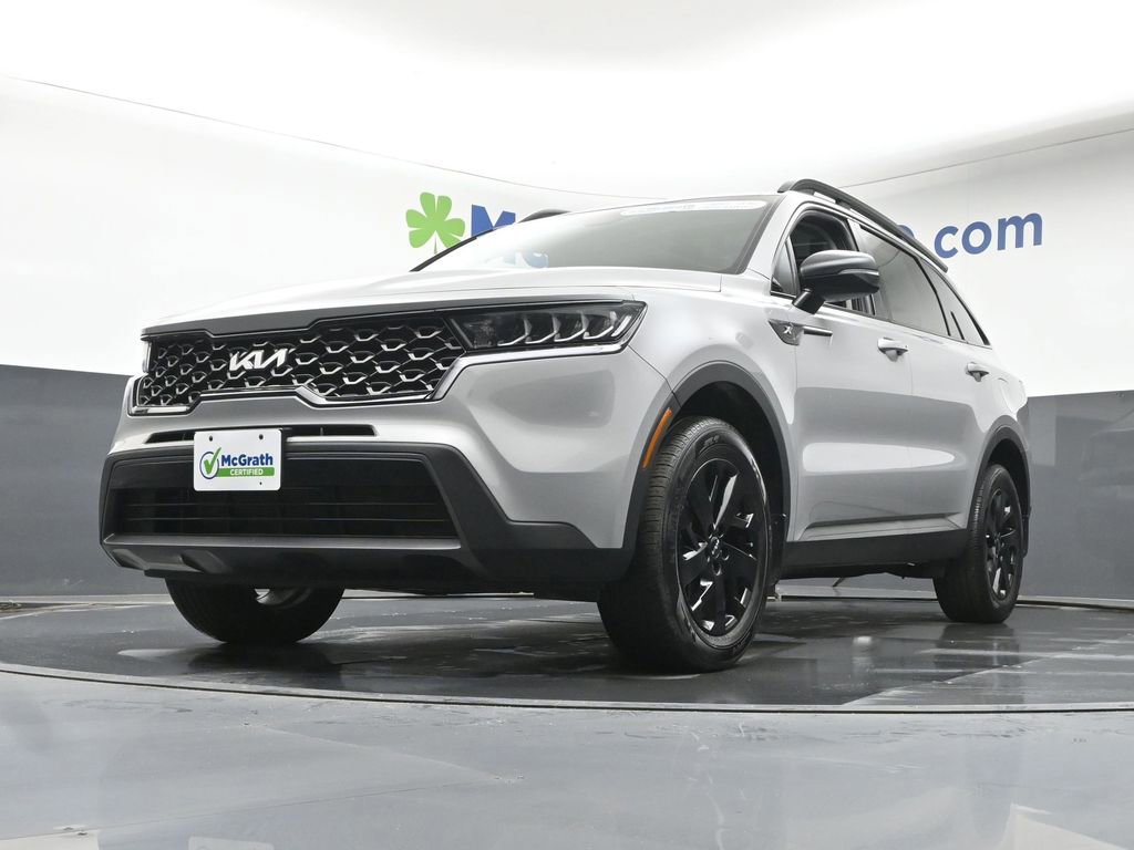 Used 2023 Kia Sorento S w/ Panoramic Sunroof Package image 6