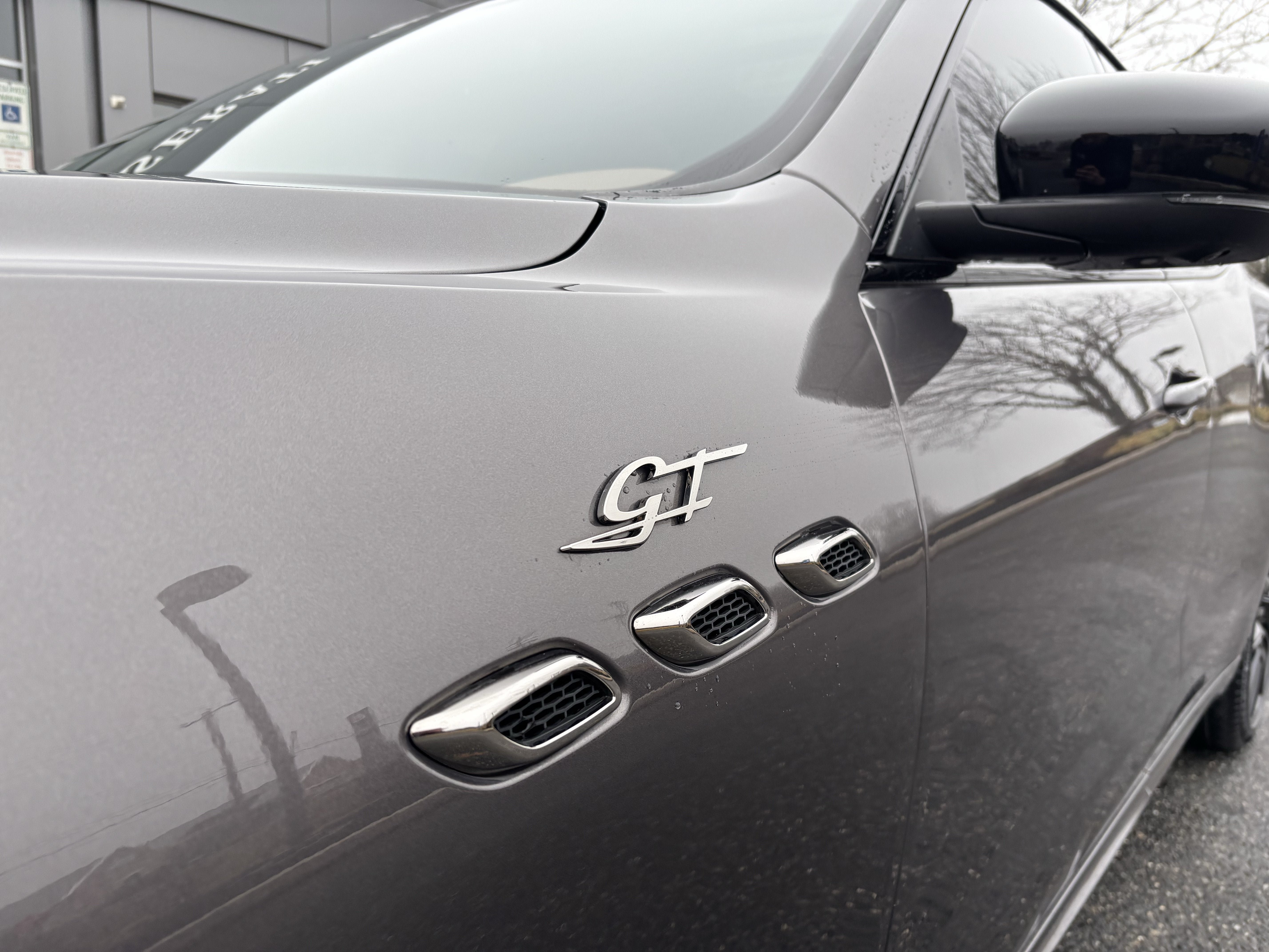 Used 2022 Maserati Levante GT AWD/4WD image 9