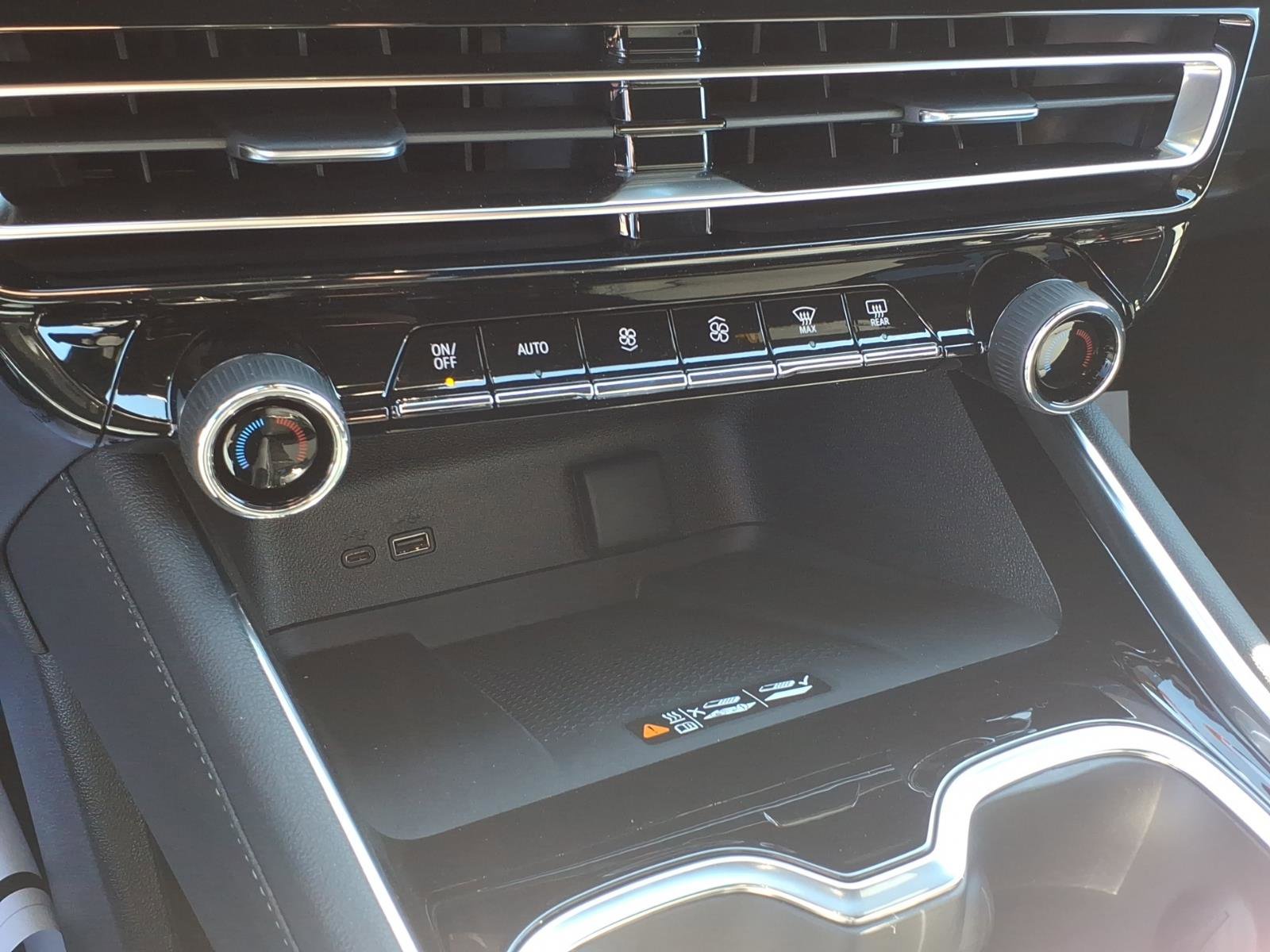 New 2026 Chevrolet Traverse LT image 19