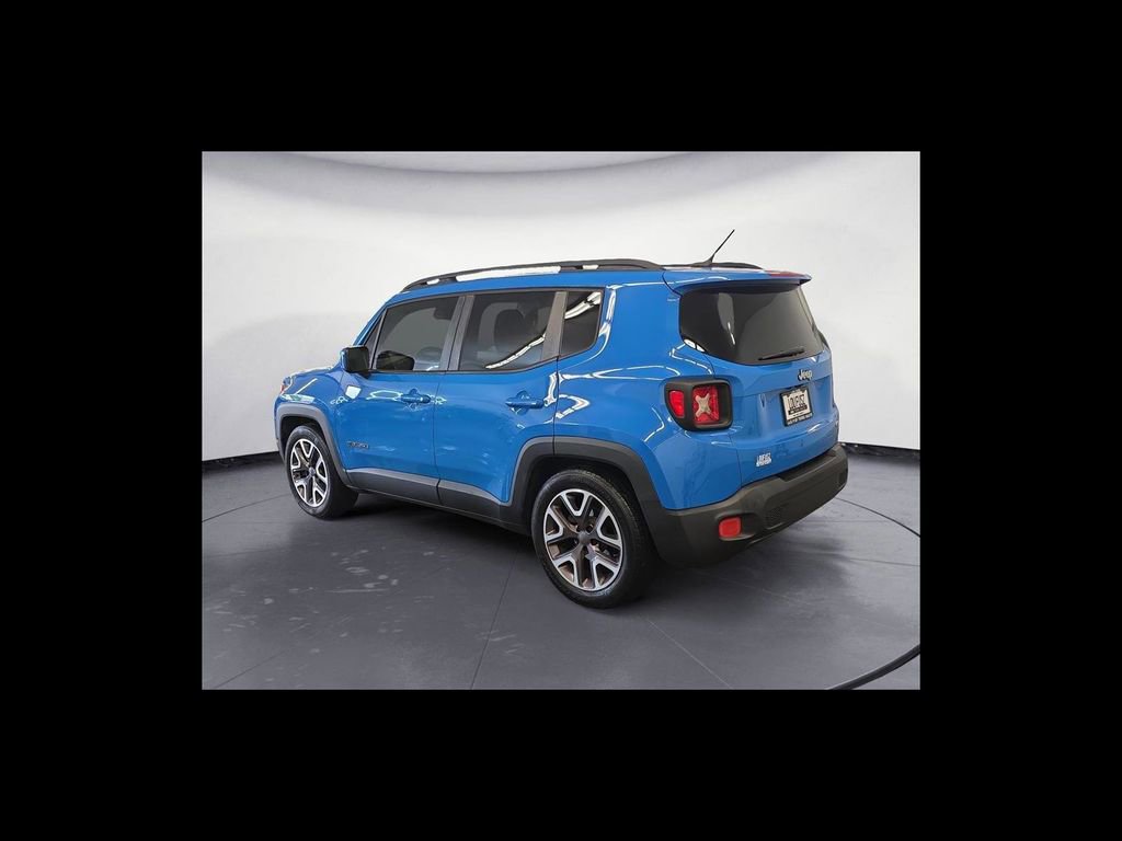 Used 2015 Jeep Renegade Latitude w/ Popular Equipment Group image 4