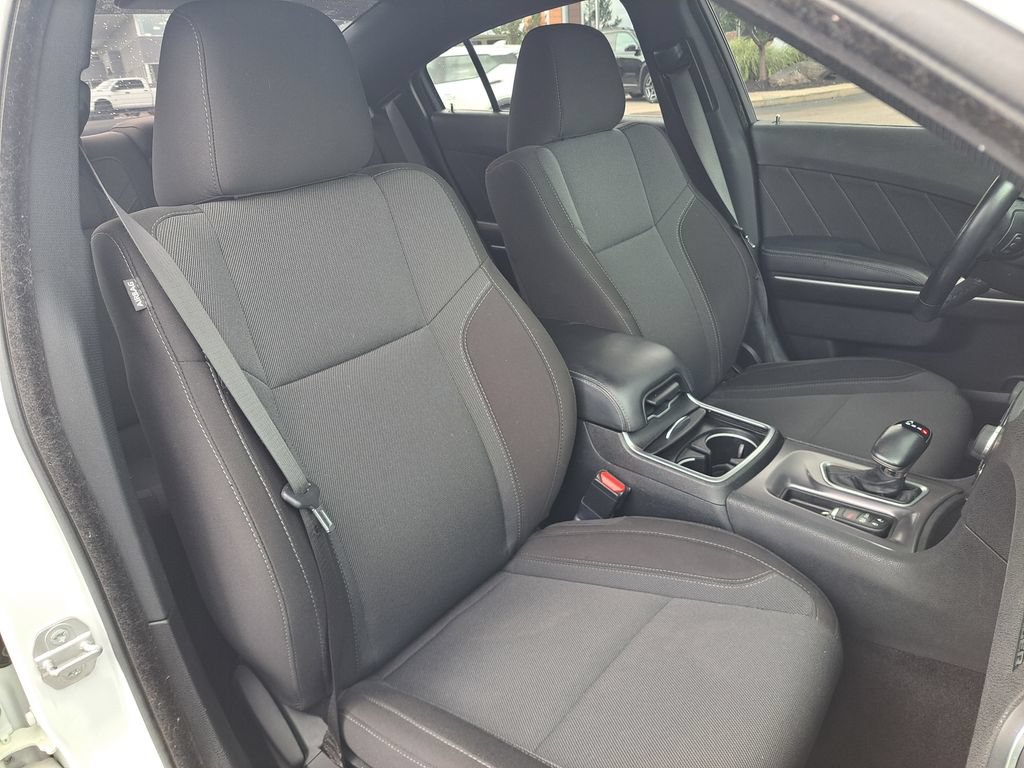 Used 2020 Dodge Charger SXT RWD image 31