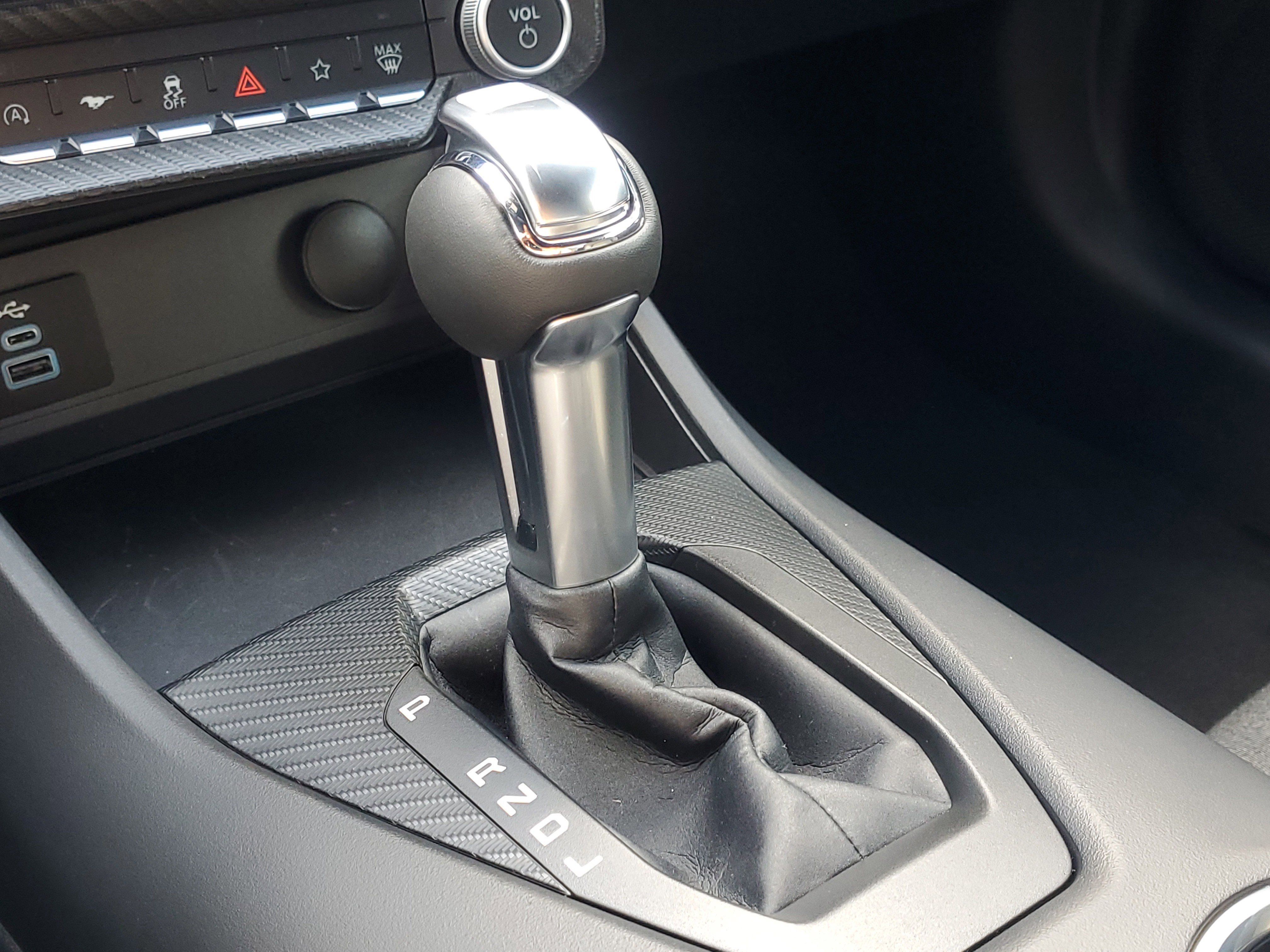 Used 2025 Ford Mustang Coupe image 27