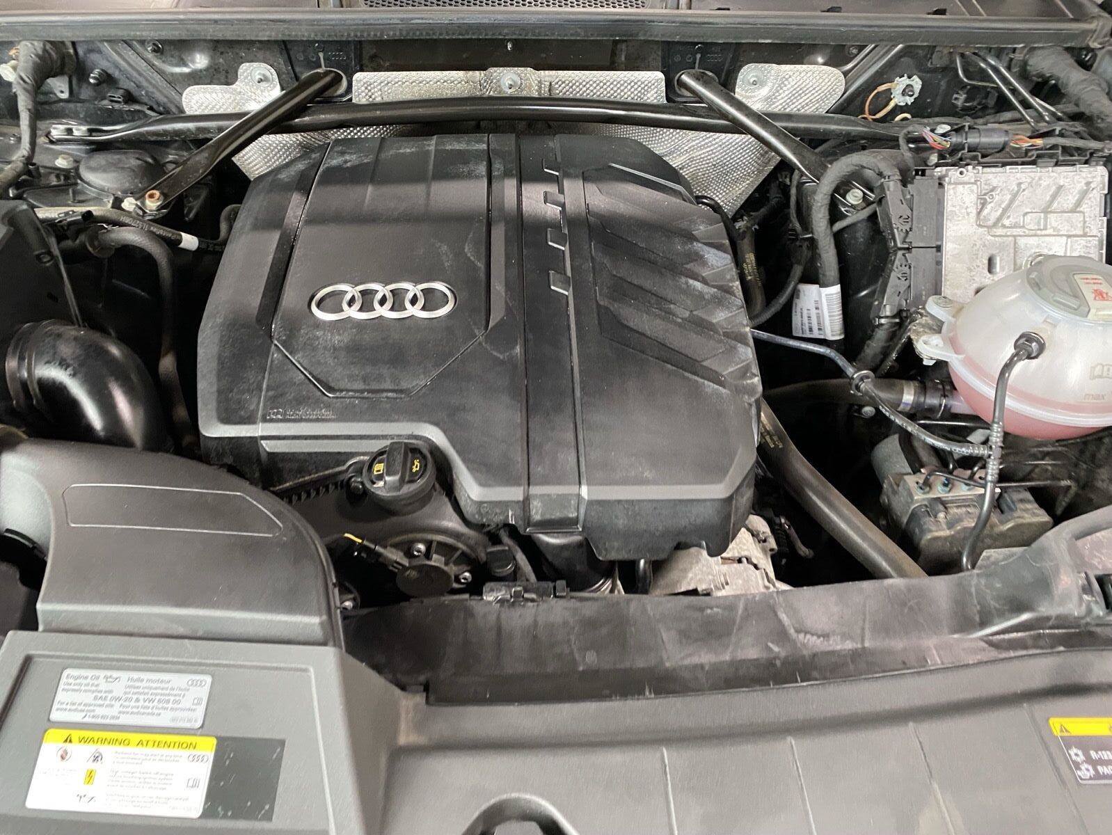 Used 2021 Audi Q5 2.0T Premium Plus w/ Premium Plus Package AWD/4WD image 19