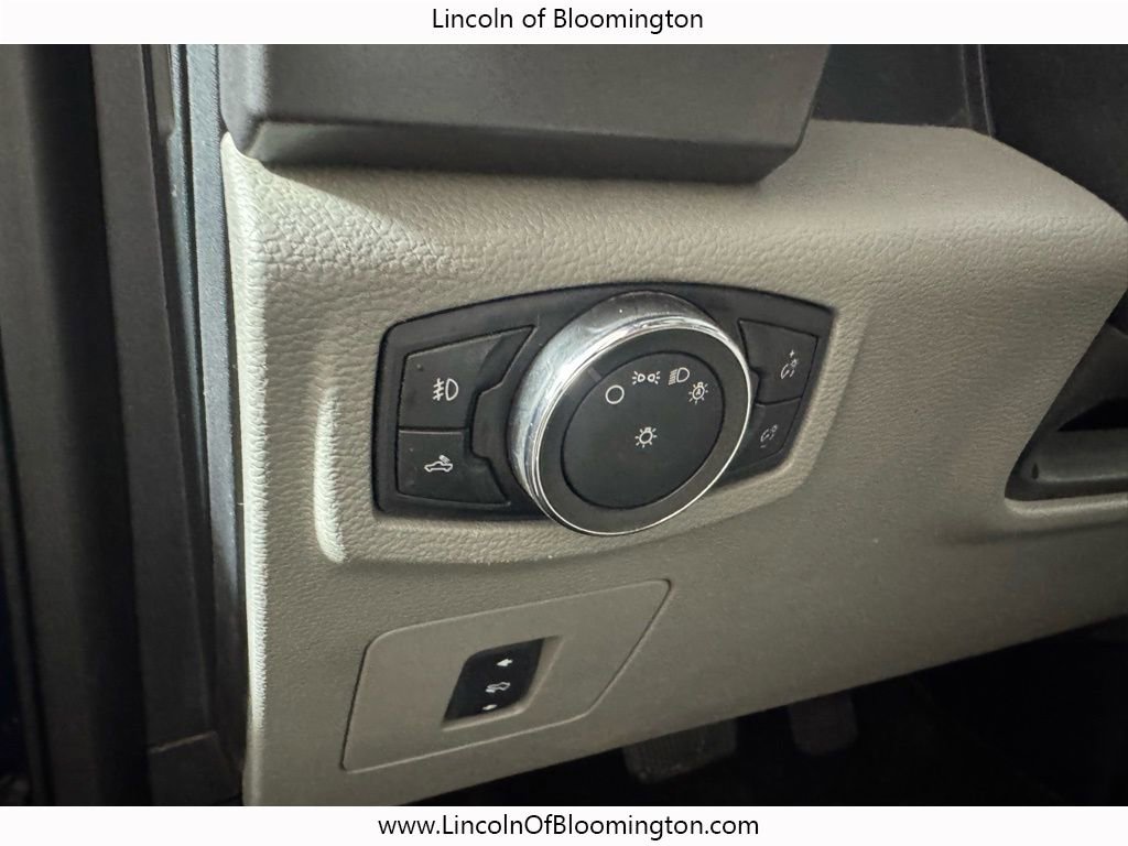 Used 2015 Ford F150 XLT w/ Equipment Group 302A Luxury image 38