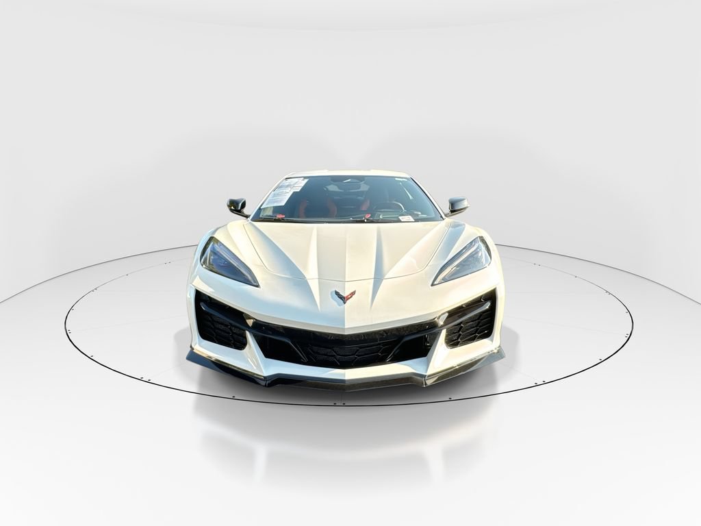 Used 2026 Chevrolet Corvette Z06 w/ Stealth Interior Trim Package RWD image 3