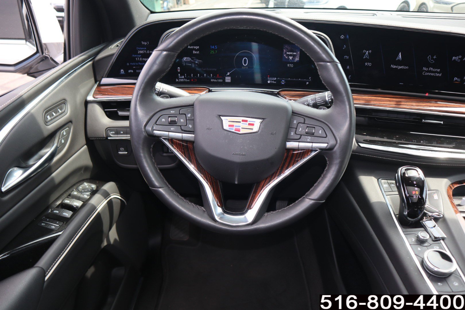 Used 2023 Cadillac Escalade Premium Luxury image 11