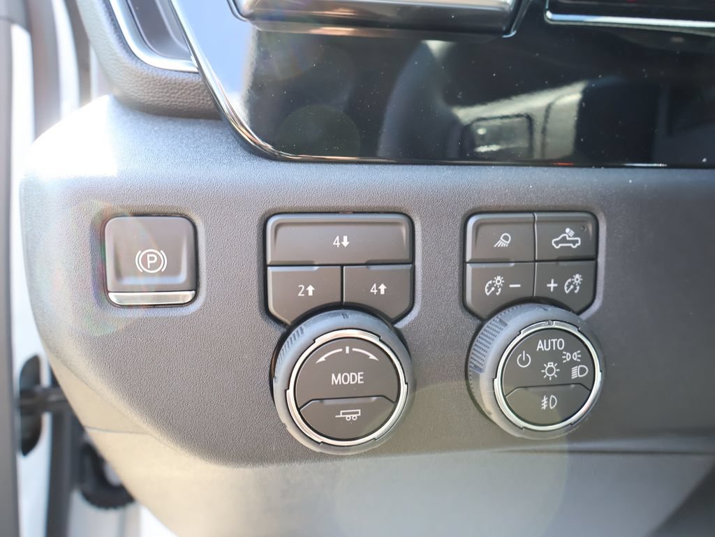 New 2026 Chevrolet Silverado 3500 LT w/ Trail Boss Package AWD/4WD image 13