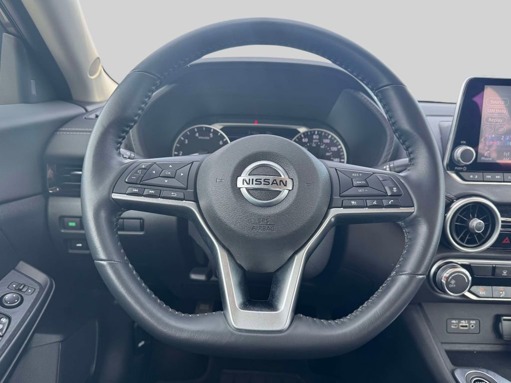 Used 2022 Nissan Sentra SV image 13