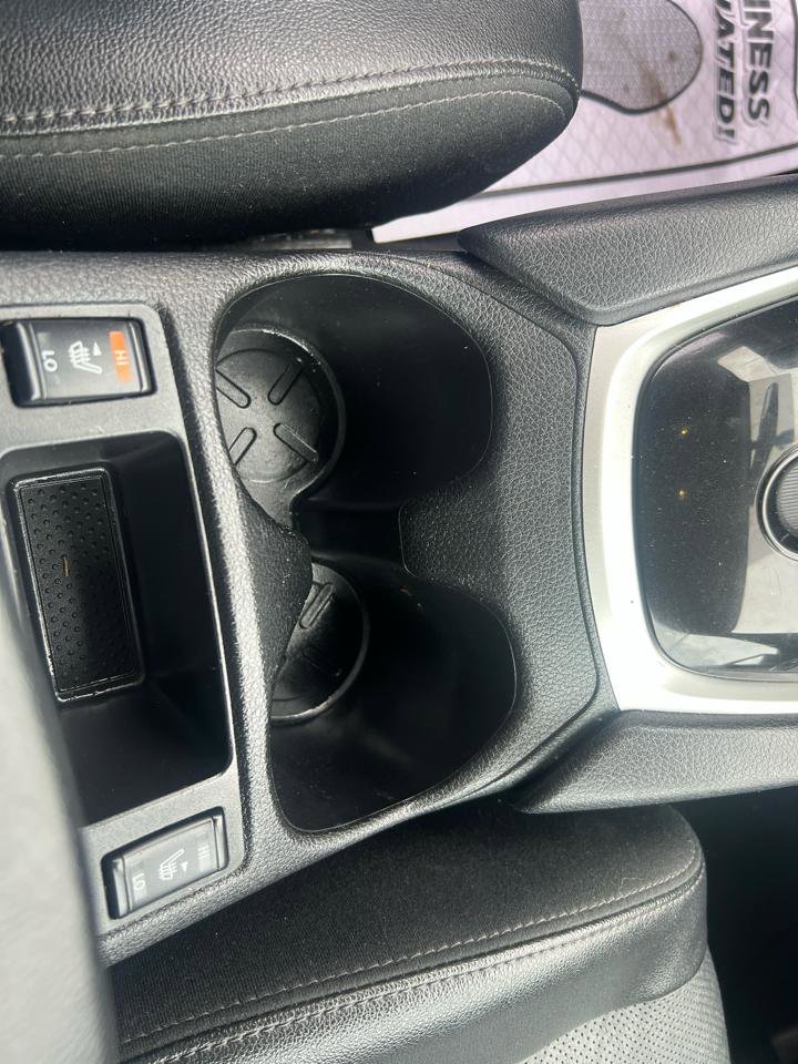 Used 2016 Nissan Rogue SL image 22