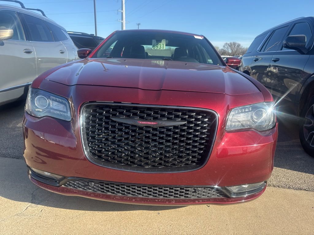 Used 2023 Chrysler 300 S image 1