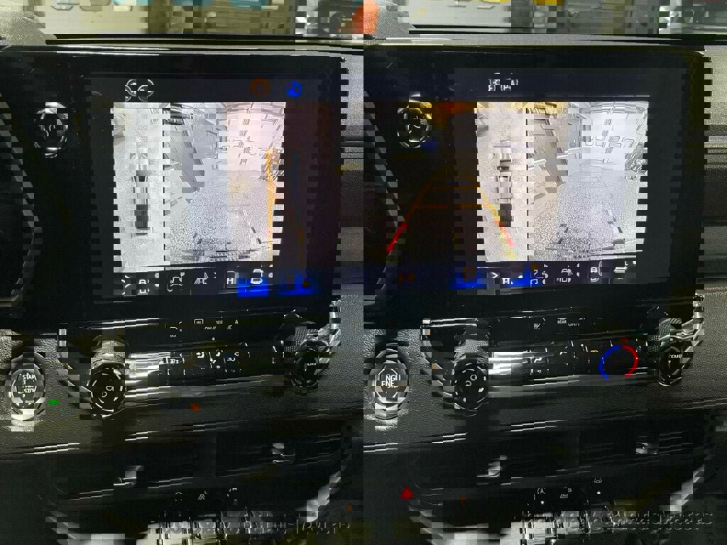 Used 2023 Chevrolet Colorado Trail Boss w/ Technology Package image 14