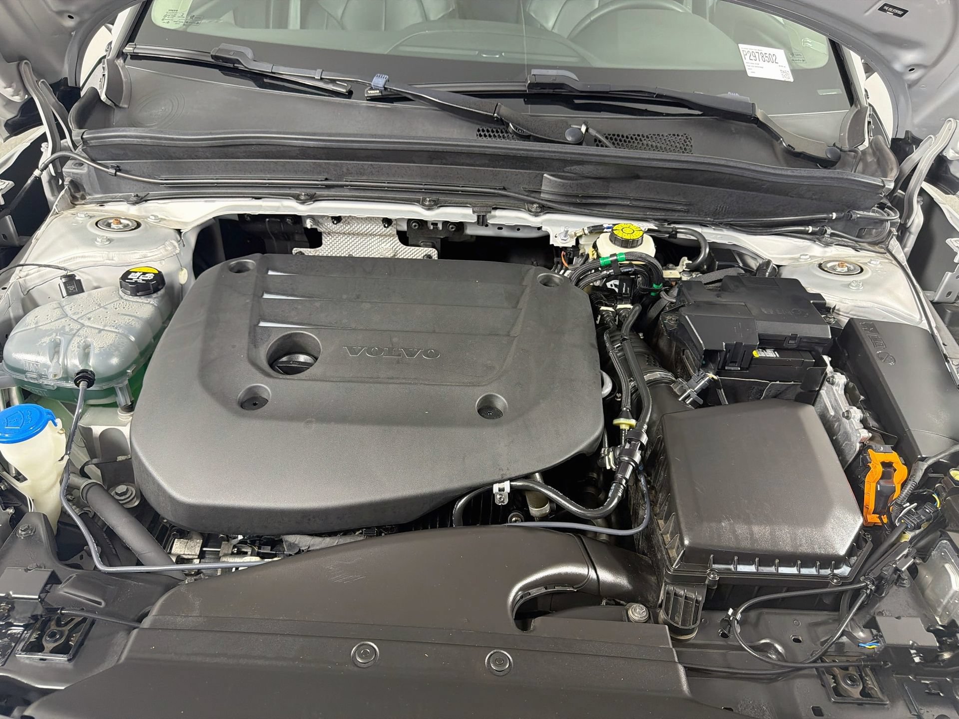 Certified 2023 Volvo XC40 B5 Plus w/ Protection Package Premier AWD/4WD image 30