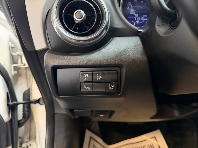 Used 2016 MAZDA MX-5 Miata Grand Touring image 20