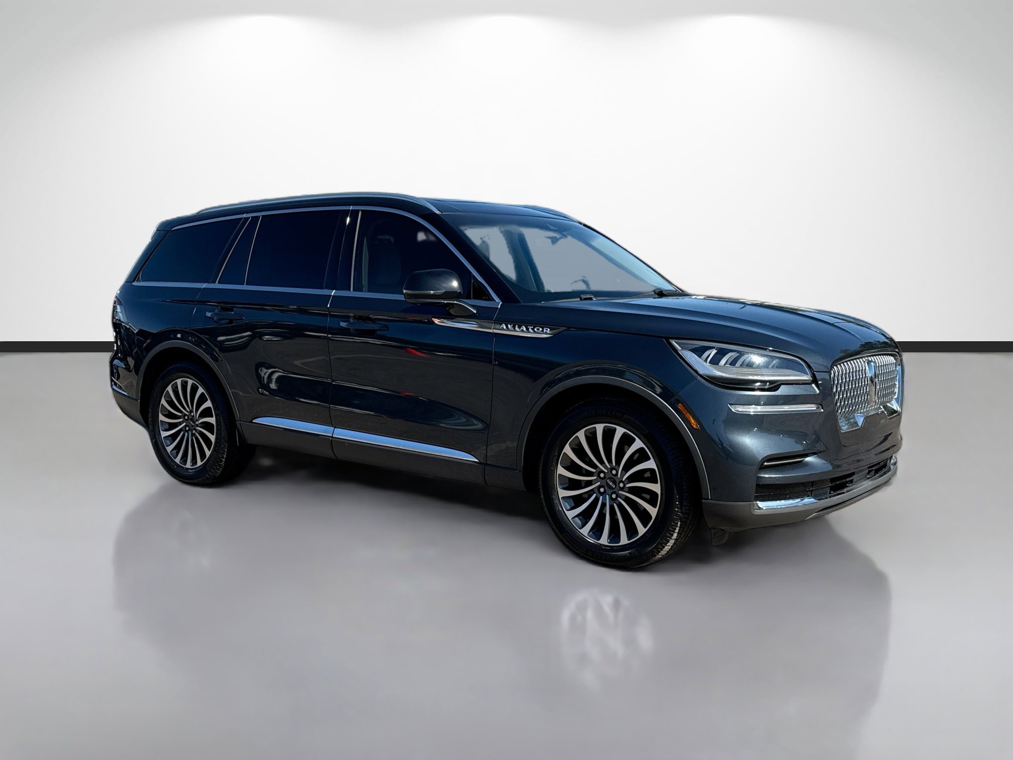 Used 2022 Lincoln Aviator Reserve w/ Elements Package Plus