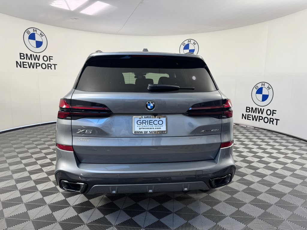 New 2026 BMW X5 xDrive40i w/ M Sport Package AWD/4WD image 7