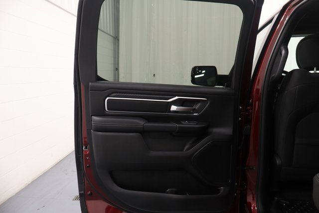New 2026 RAM 1500 4x4 Crew Cab image 10