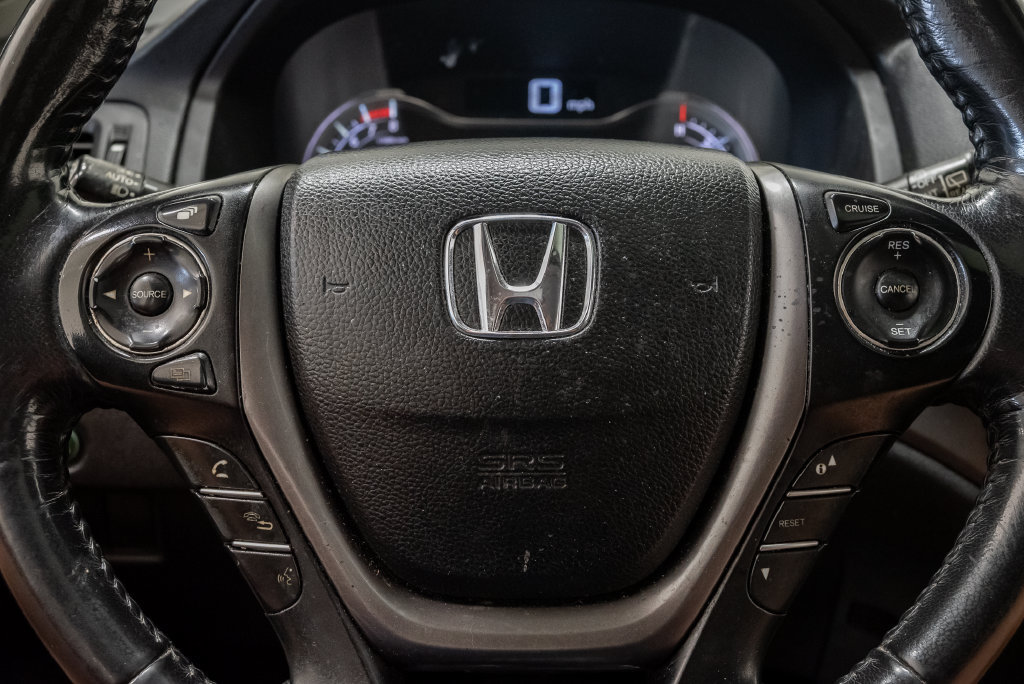 Used 2017 Honda Pilot EX-L image 16