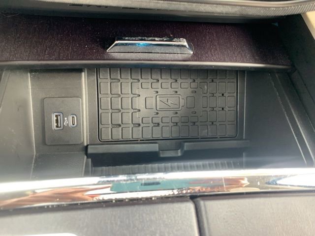 Used 2022 Ford Expedition Platinum AWD/4WD image 23