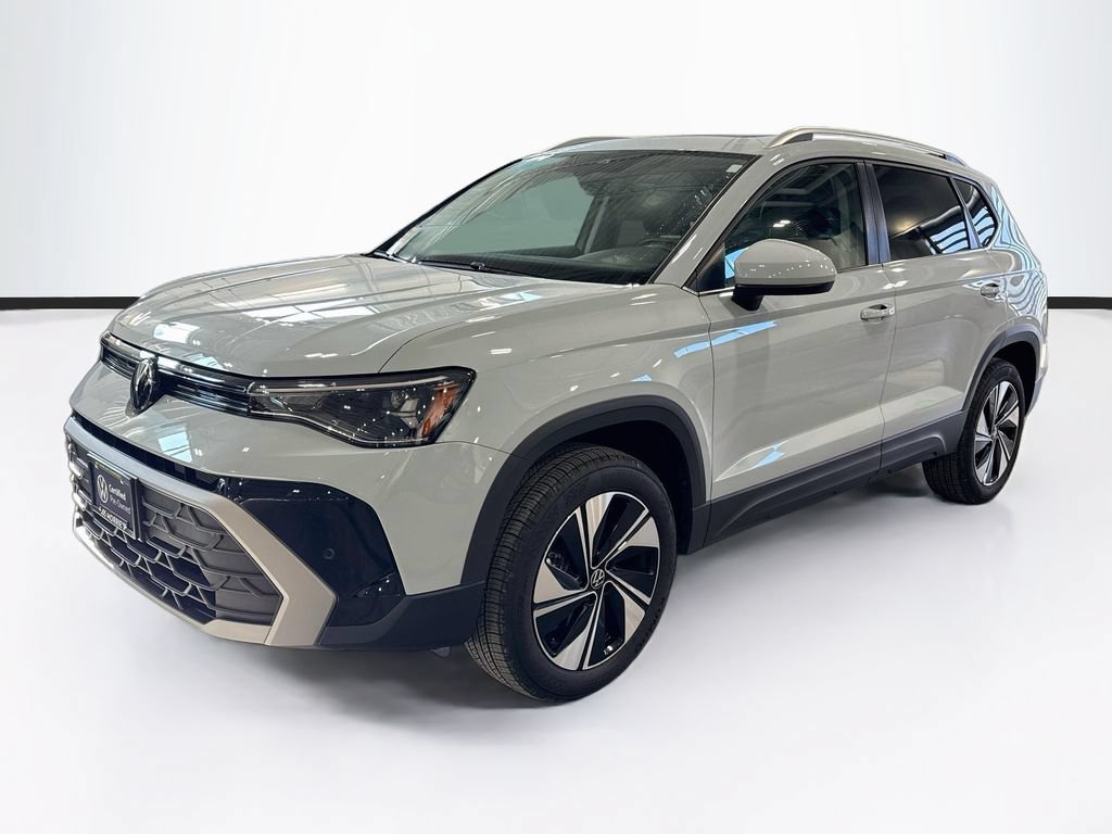 Certified 2025 Volkswagen Taos SE AWD/4WD video 1