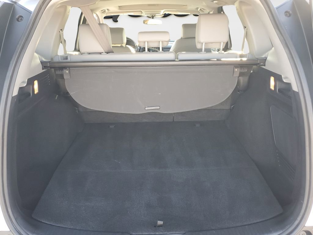 Used 2022 Honda CR-V Touring image 9