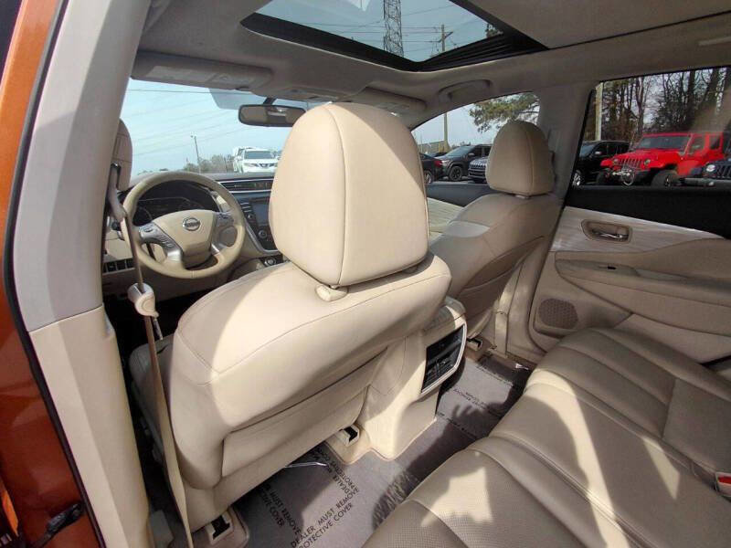 Used 2015 Nissan Murano SL w/ SL Technology Package image 8