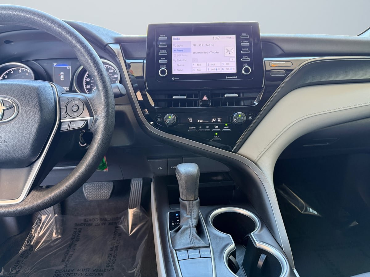 Used 2023 Toyota Camry LE FWD image 9