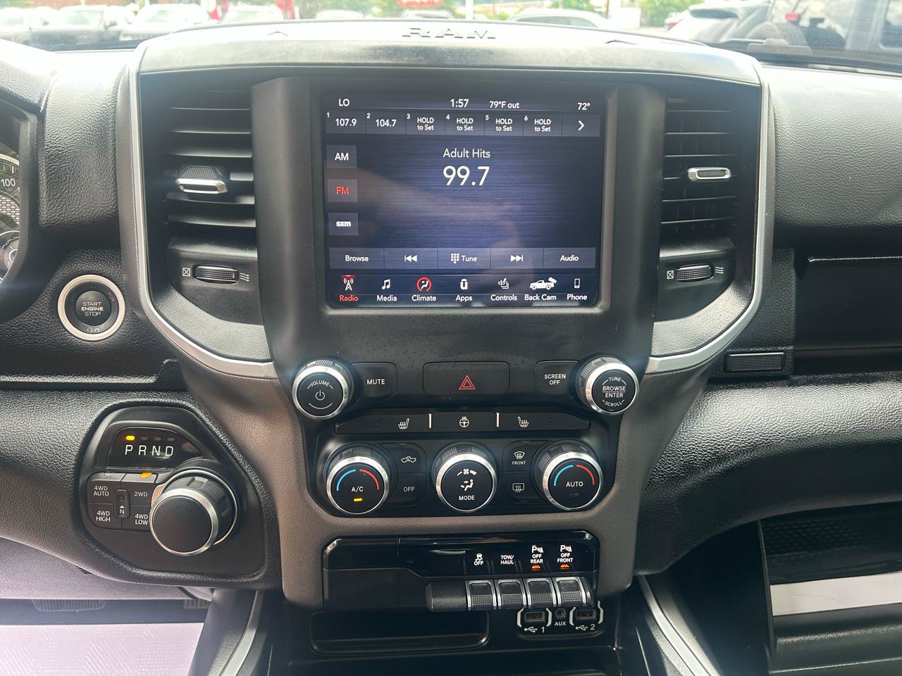 Used 2020 RAM 1500 Big Horn AWD/4WD image 23