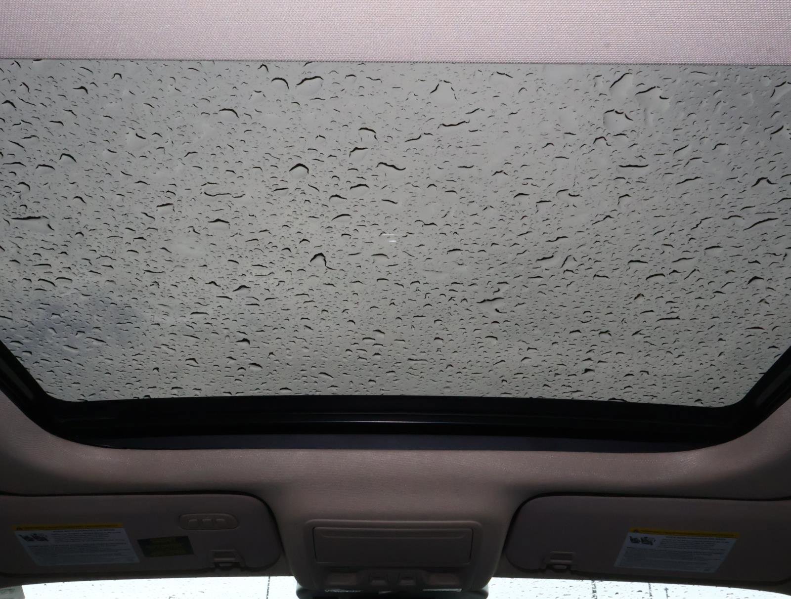 Used 2020 Ford Escape Titanium image 12