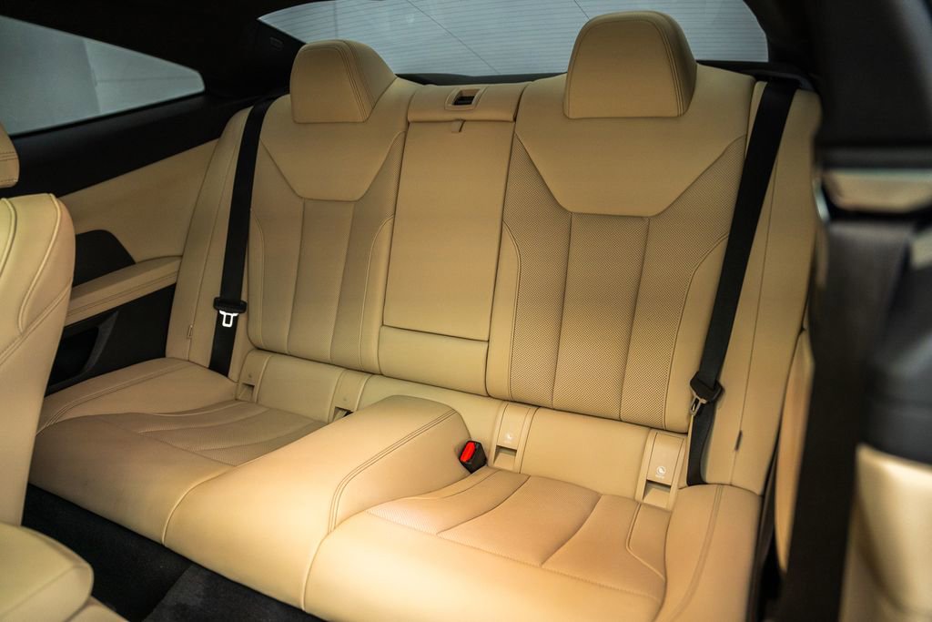 Used 2023 BMW 430i xDrive Coupe w/ M Sport Package image 38