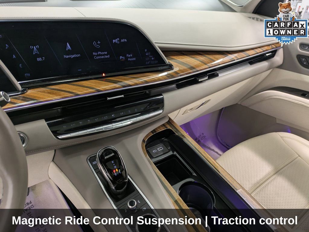 Used 2022 Cadillac Escalade Premium Luxury Platinum w/ Heavy-Duty Trailer Package AWD/4WD image 14