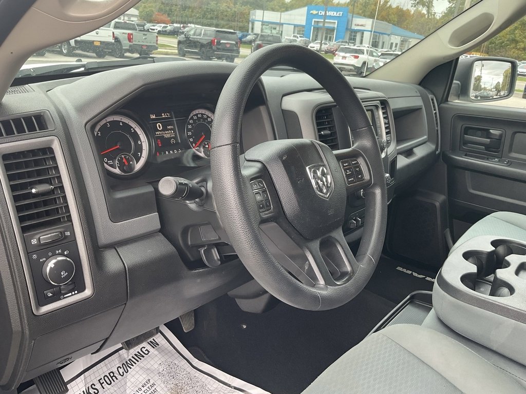 Used 2019 RAM 1500 Express w/ Express Value Package image 10