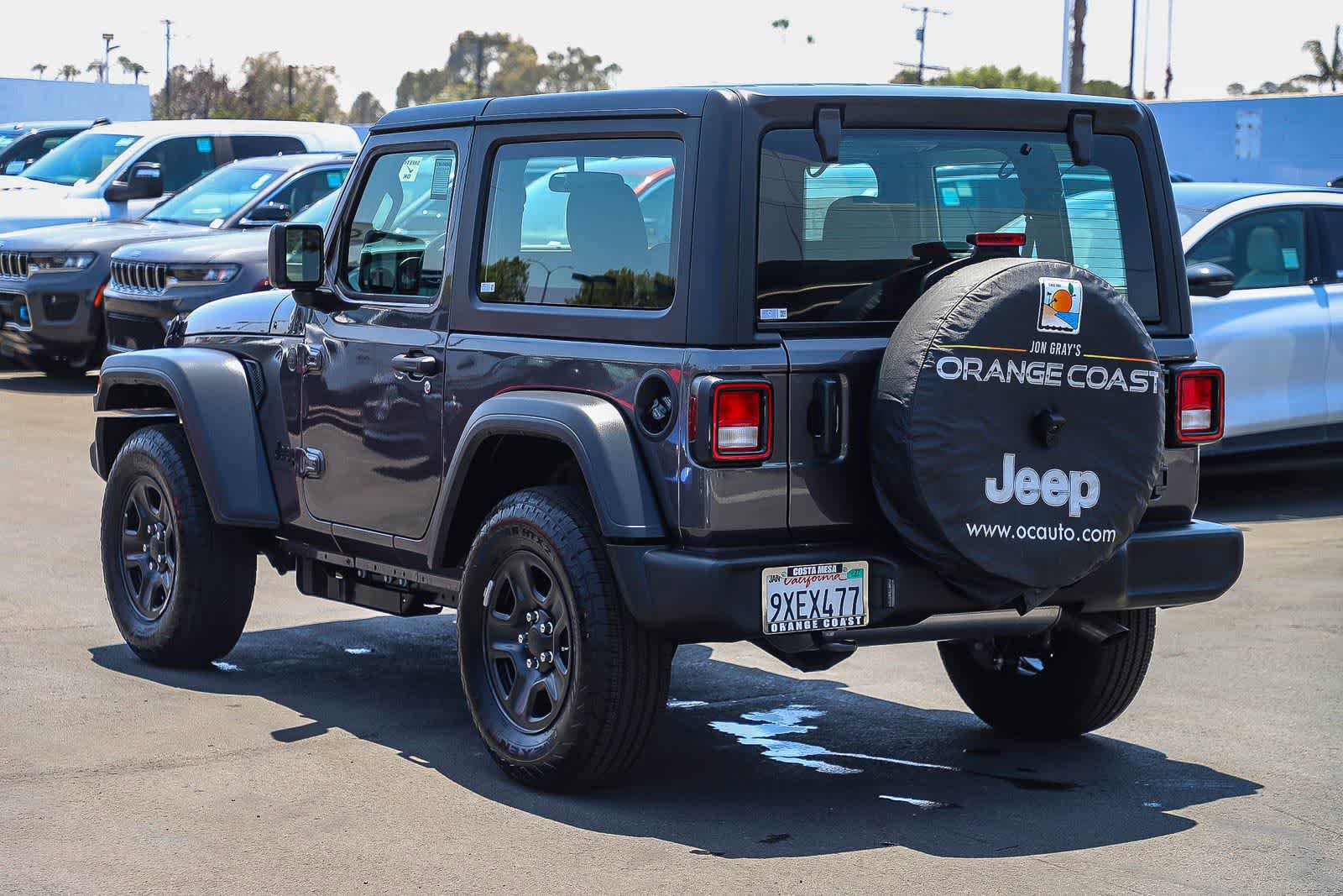 Used 2026 Jeep Wrangler Sport AWD/4WD image 6