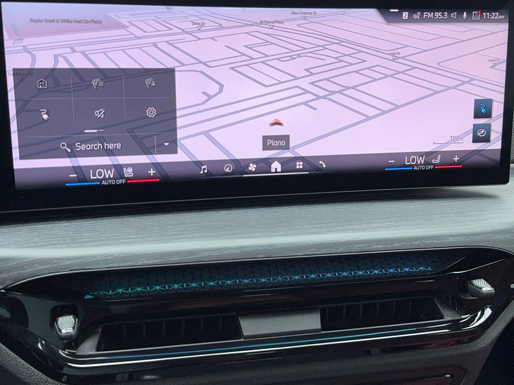 Used 2025 BMW i4 eDrive40 image 26