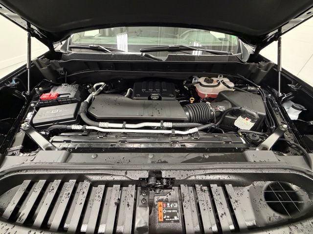 Certified 2026 Chevrolet Silverado 1500 LT AWD/4WD image 29