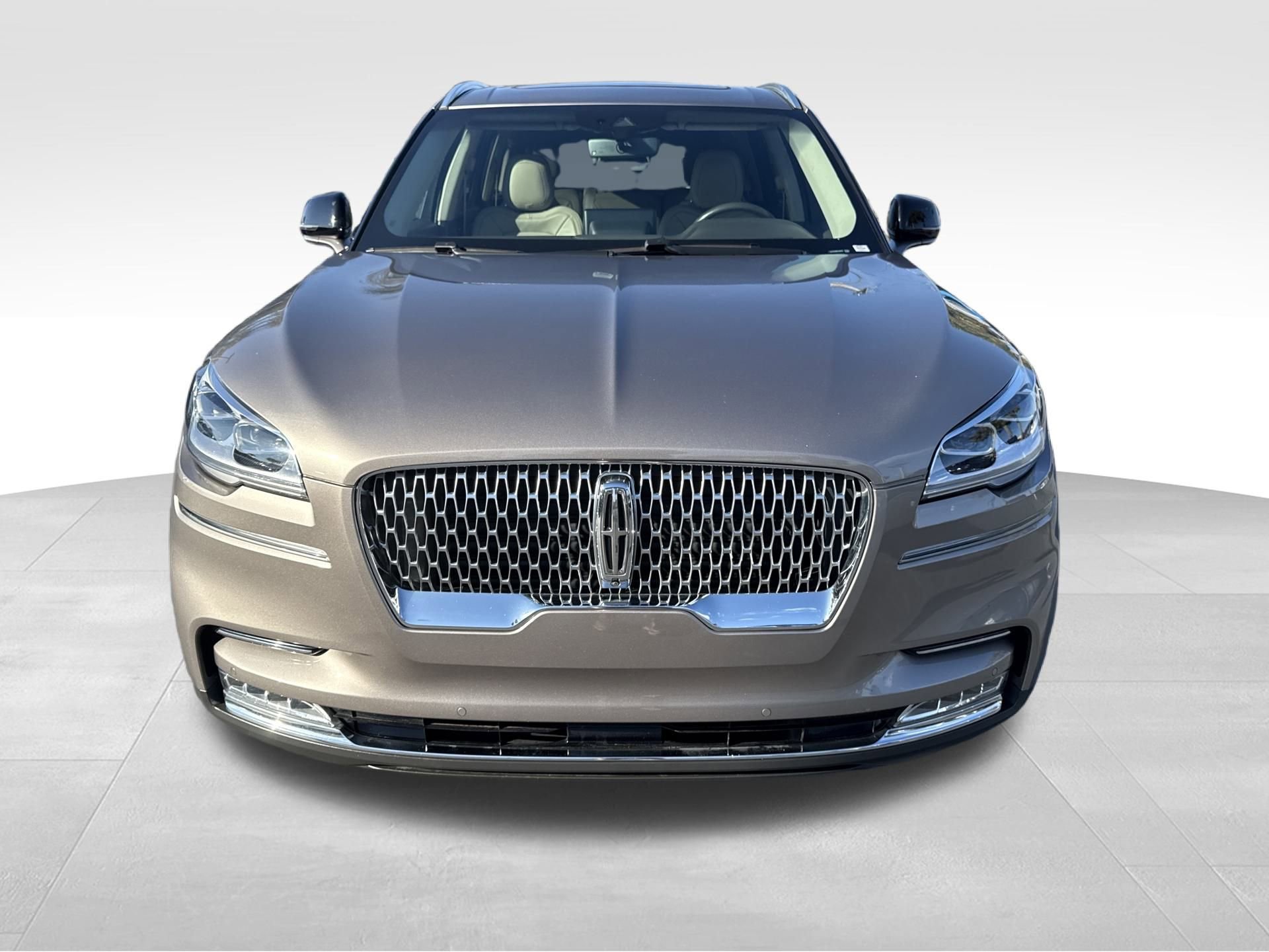 Used 2021 Lincoln Aviator Reserve w/ Equipment Group 202A image 10