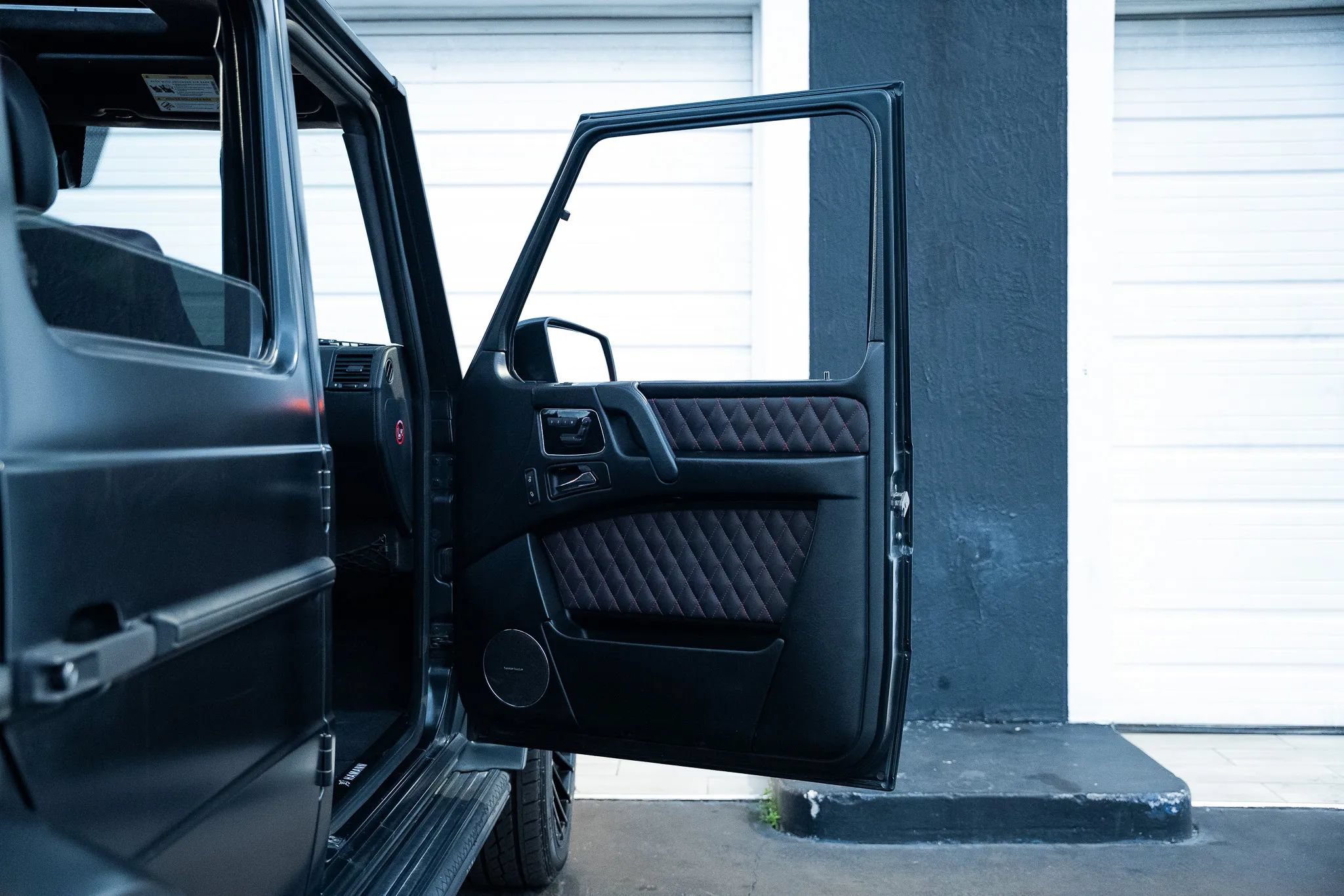 Used 2013 Mercedes-Benz G 63 AMG 4MATIC image 53