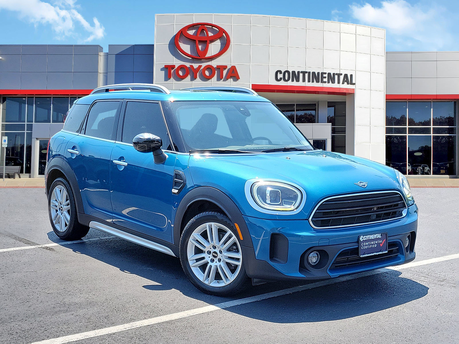 Used 2022 MINI Cooper Countryman FWD video 2