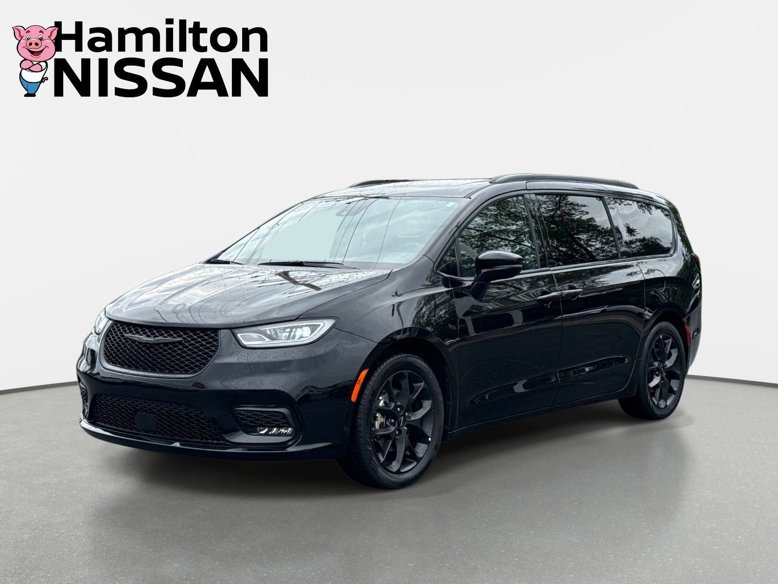 Used 2025 Chrysler Pacifica Limited FWD image 5