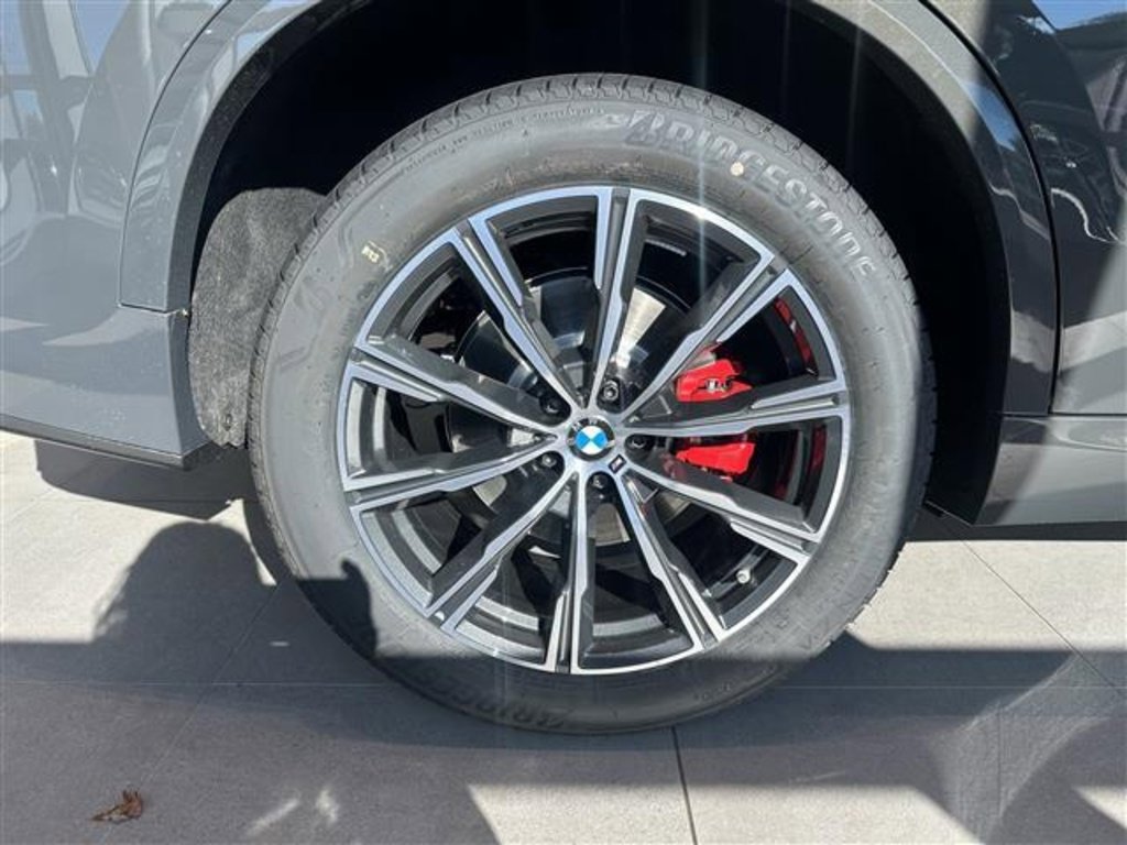 New 2026 BMW X5 xDrive40i w/ M Sport Package image 7