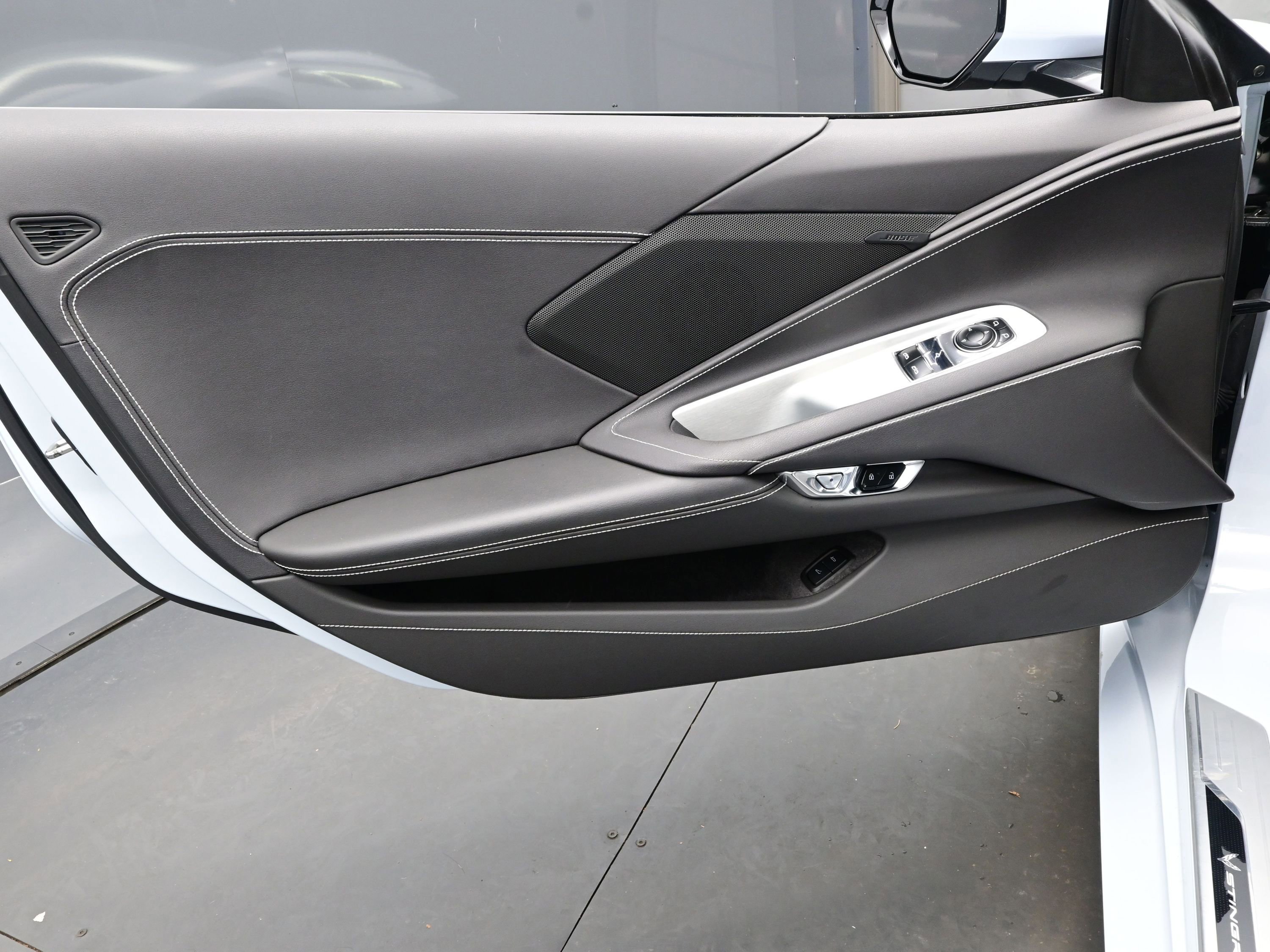 Used 2023 Chevrolet Corvette Stingray Coupe w/ Battery Protection Package image 10