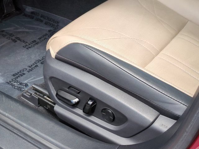 Used 2019 Lexus ES 350 w/ Accessory Package FWD image 12