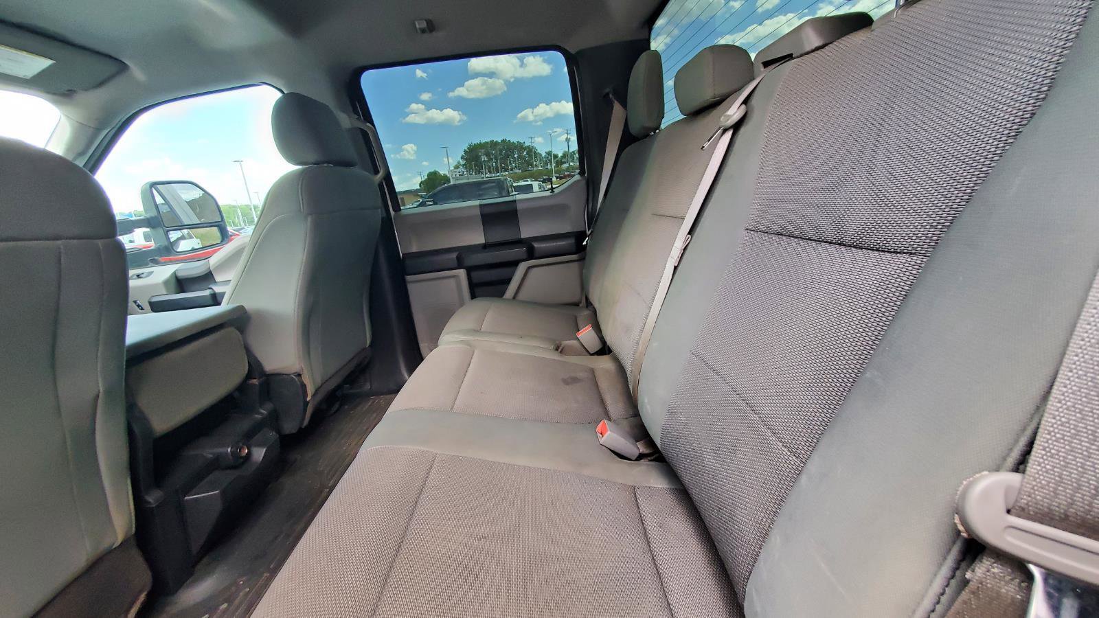 Used 2019 Ford F350 XL w/ Power Equipment Group image 5