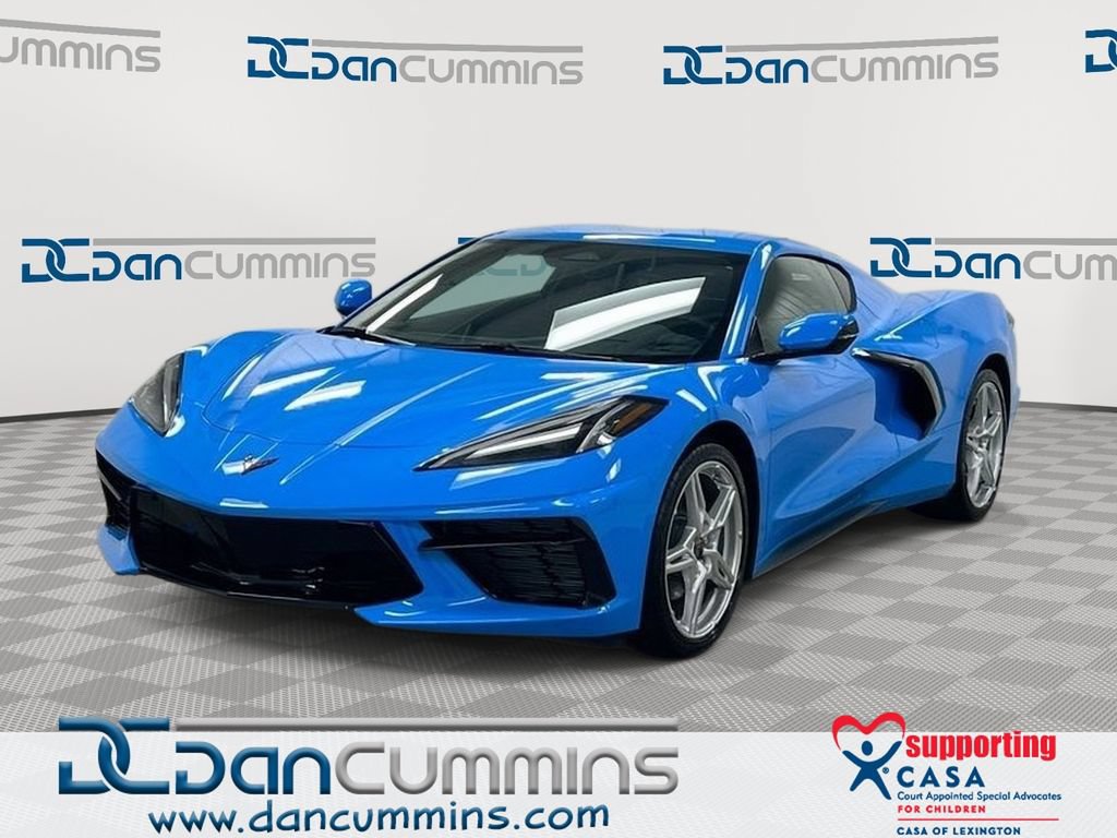 Used 2024 Chevrolet Corvette Stingray Coupe w/ 1LT RWD video 1