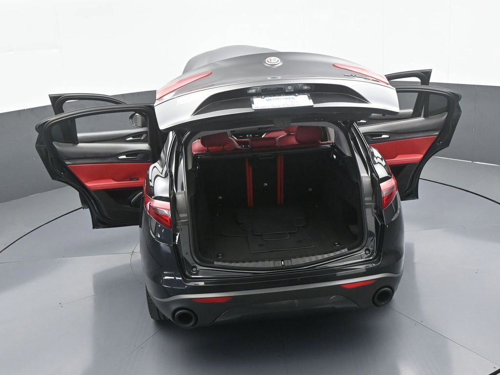 Used 2019 Alfa Romeo Stelvio w/ Nero Edizione image 67