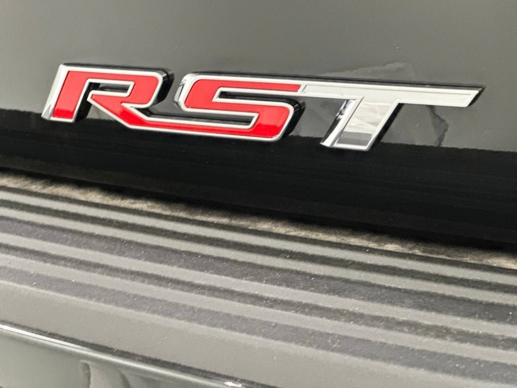 New 2026 Chevrolet Suburban RST w/ RST Capability Package AWD/4WD image 29