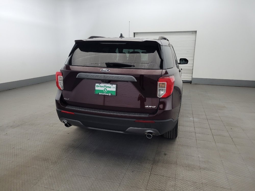 Used 2022 Ford Explorer XLT w/ Equipment Group 202A image 7