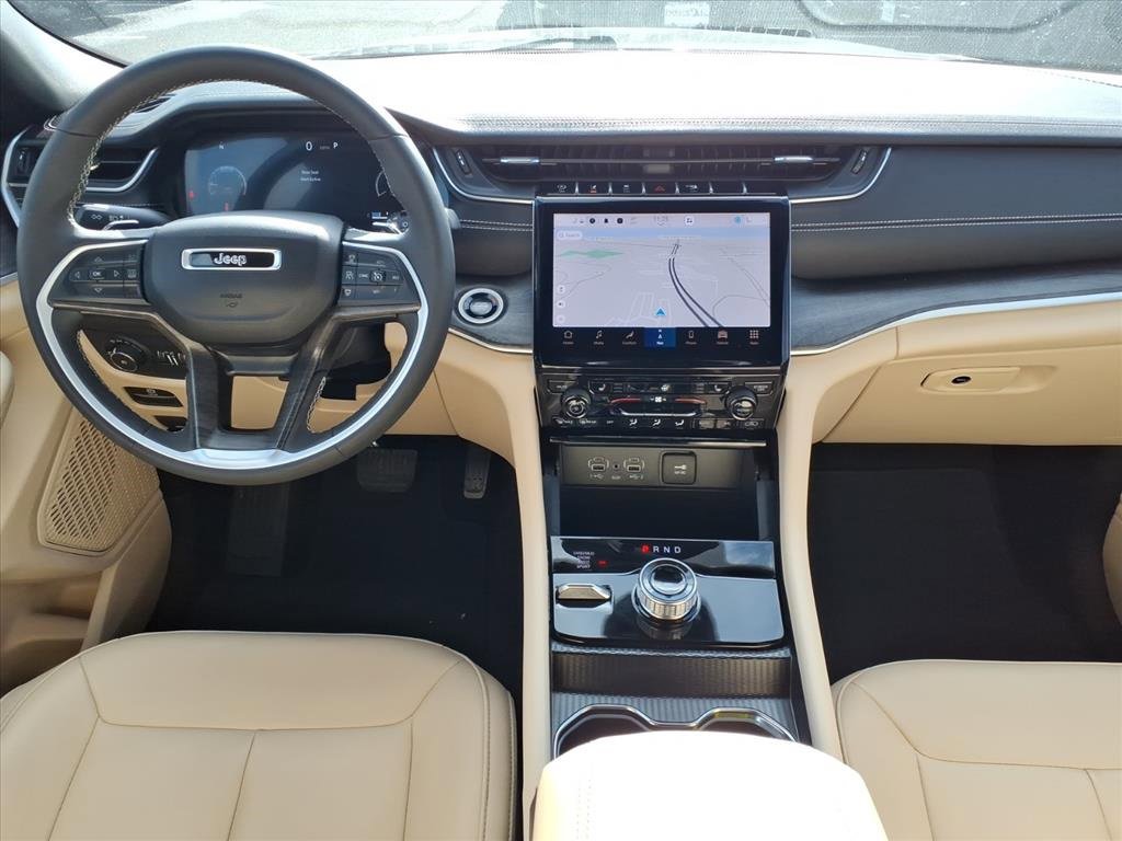 Certified 2024 Jeep Grand Cherokee Limited image 14