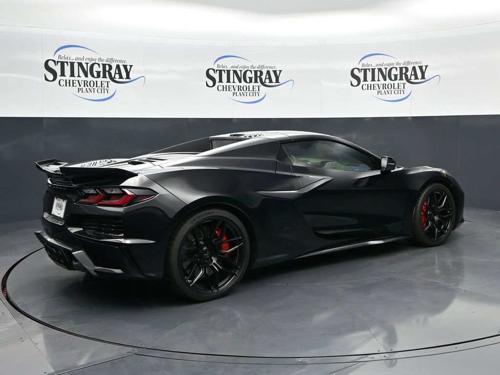Used 2023 Chevrolet Corvette Z06 w/ Stealth Interior Trim Package image 7