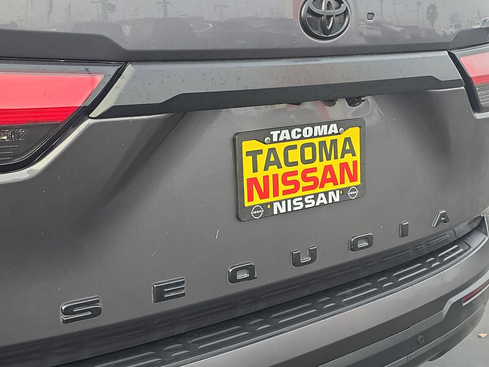 Used 2024 Toyota Sequoia SR5 image 30