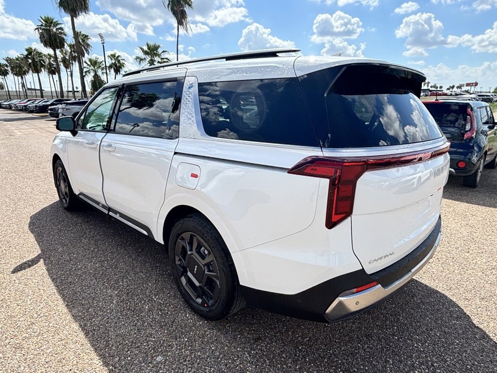 New 2026 Kia Carnival SX image 5